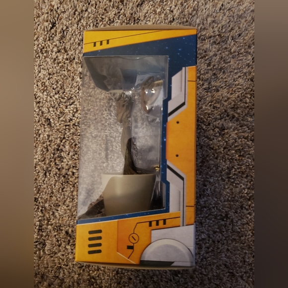 Hot Toys Little Groot Marvel Guardians of the Galaxy 1/4th scale figure, NIB - Picture 3 of 4